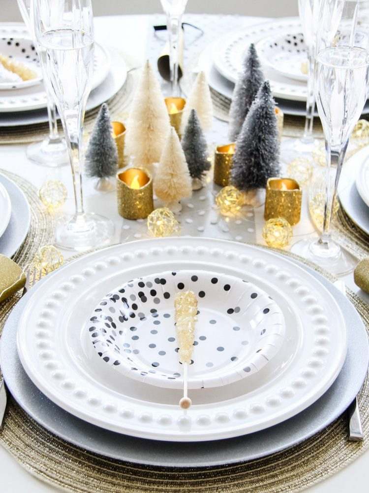 Easy New Years Eve Table Setting centerpiece ideas