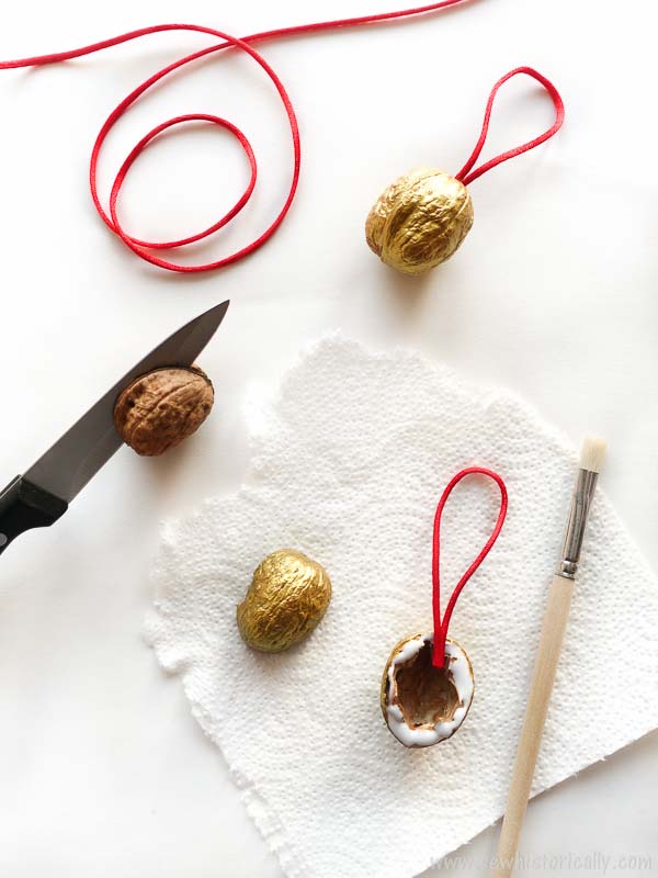 How to Make Gilded Walnuts tutorial