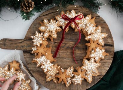 beautiful-homemade-gingerbread-wreath-ideas