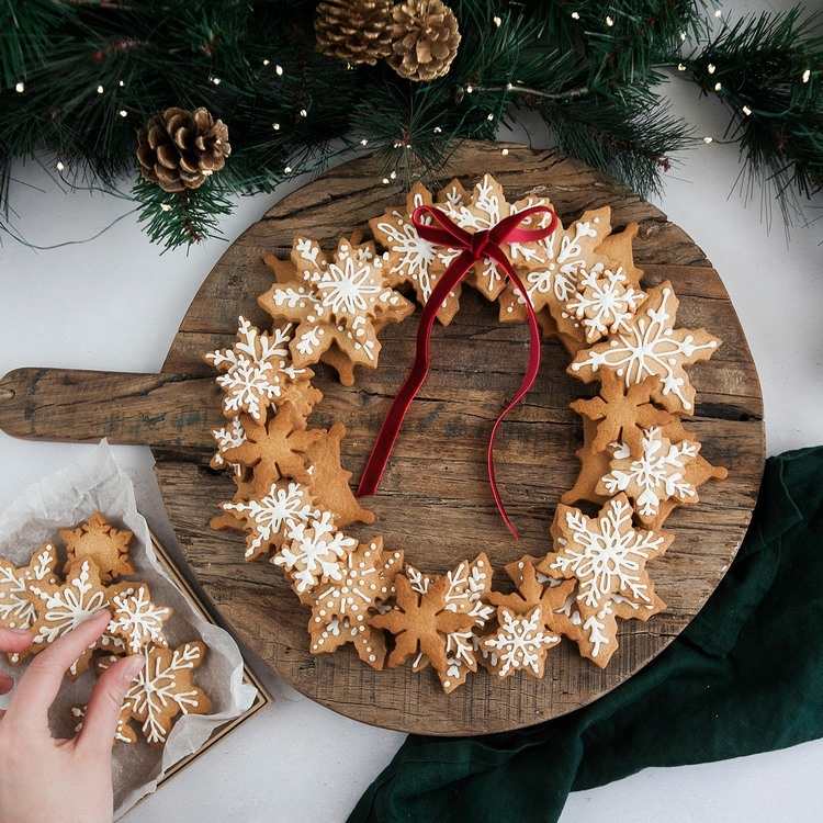 beautiful homemade gingerbread wreath ideas