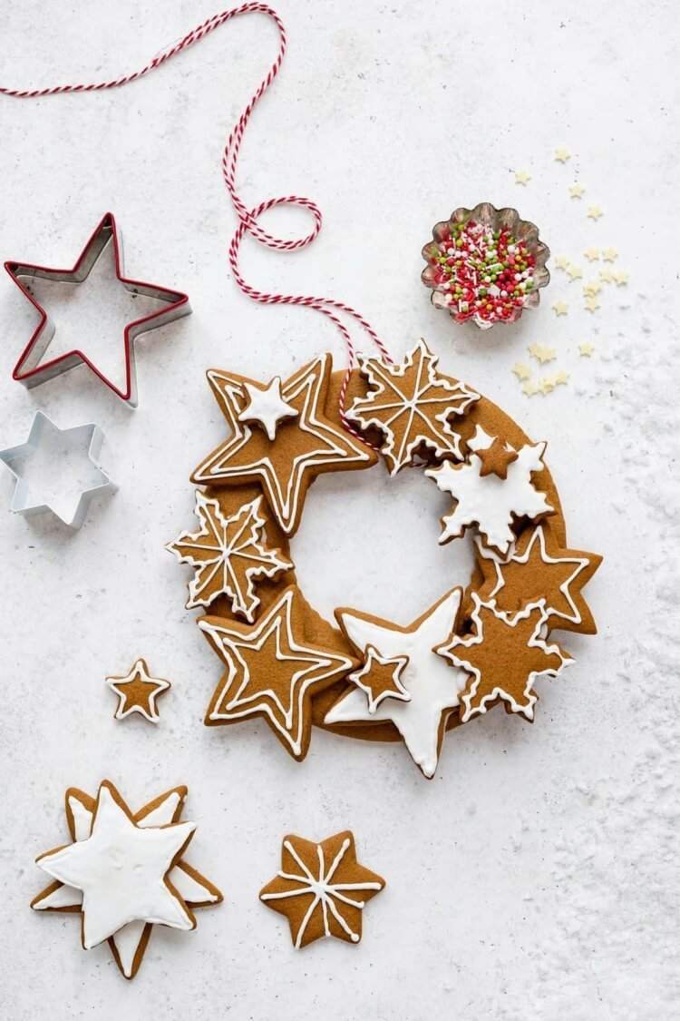 christmas edible wreath gingerbread cookies recipes