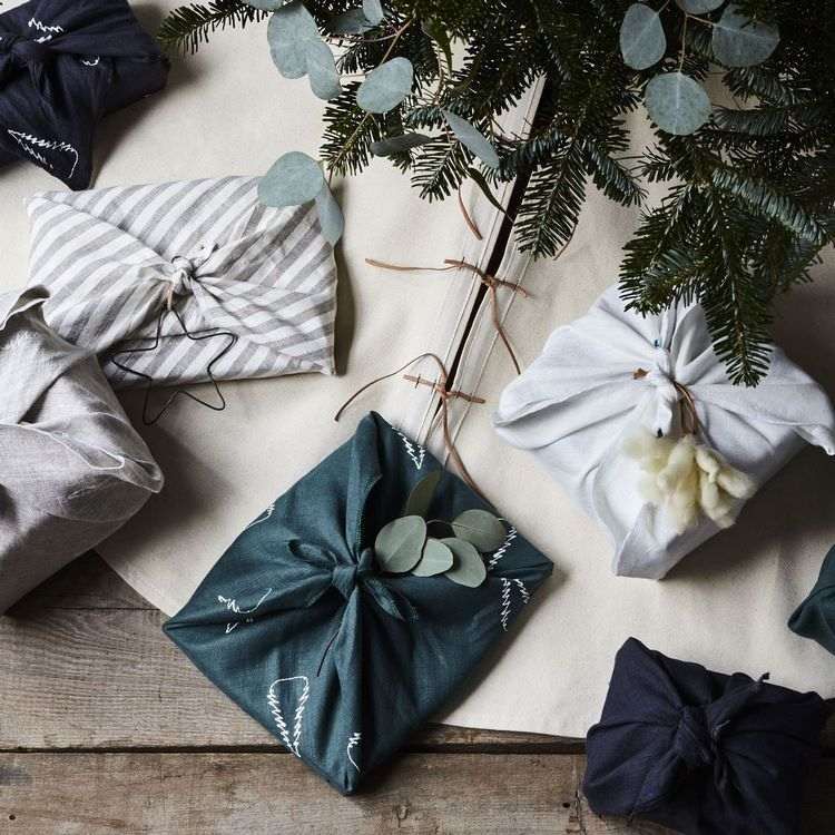 furoshiki gift wrap ideas Christmas gifts