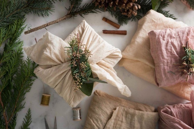how to wrap Christmas gifts furoshiki style