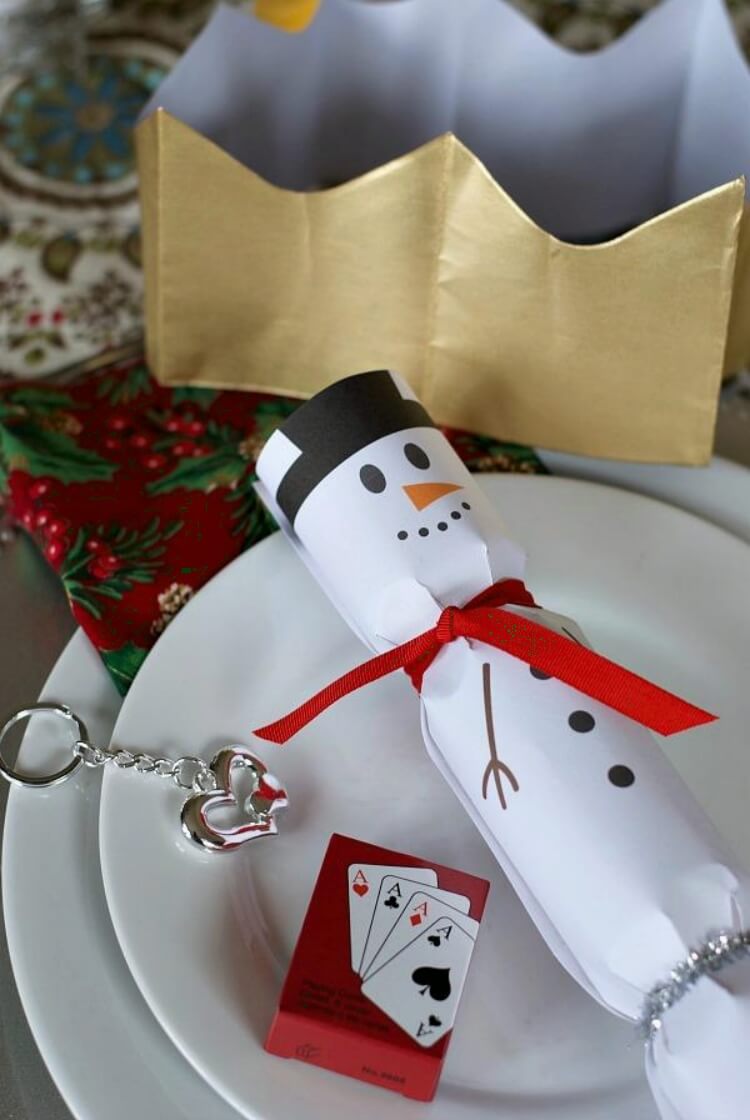 place card snowman Christmas cracker