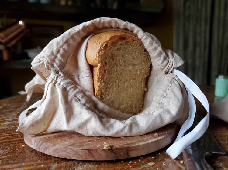 DIY Linen bread bag eco friendly food storage