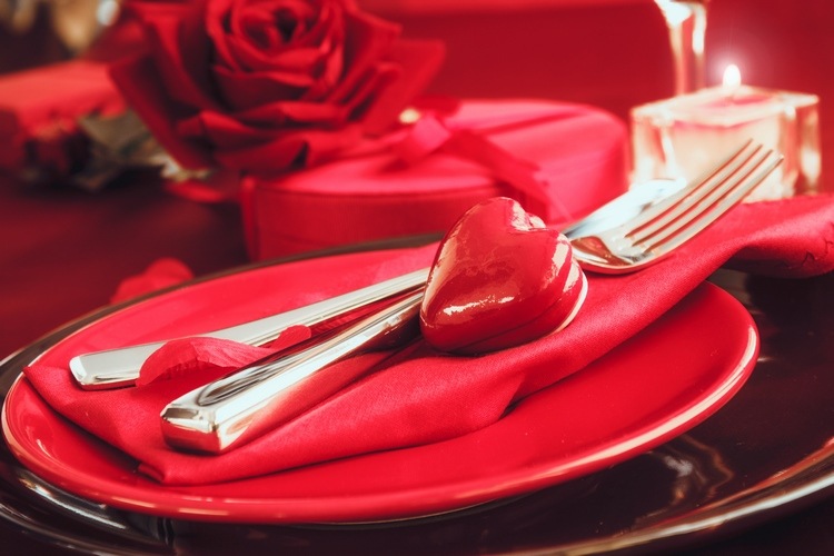 Stylish Valentines day table decorating ideas