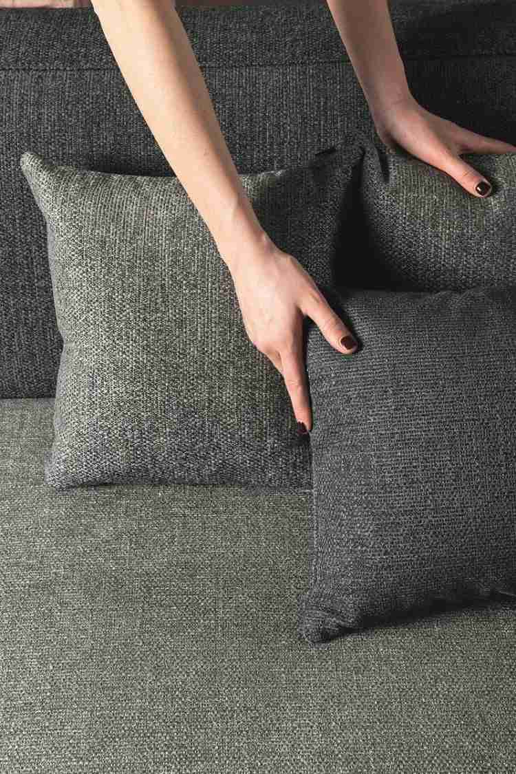 fluff the sofa pillows quick cleaning tips