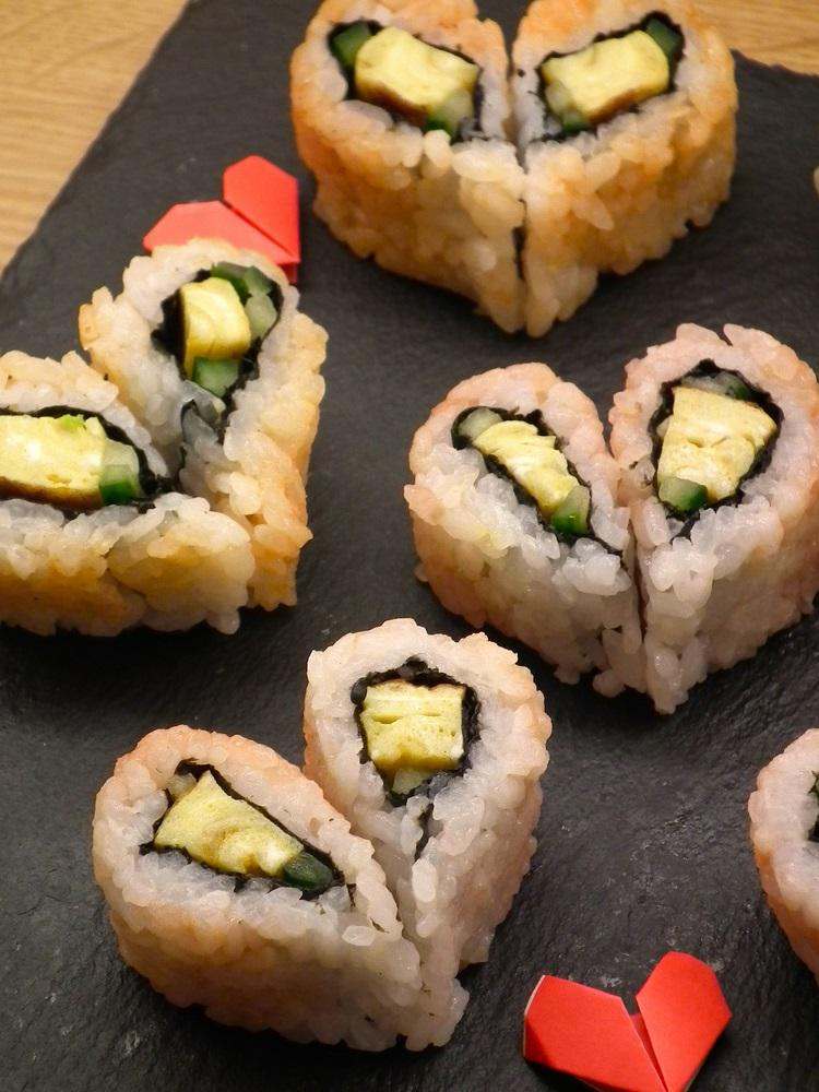 heart shaped sushi Valentines day dinner menu ideas