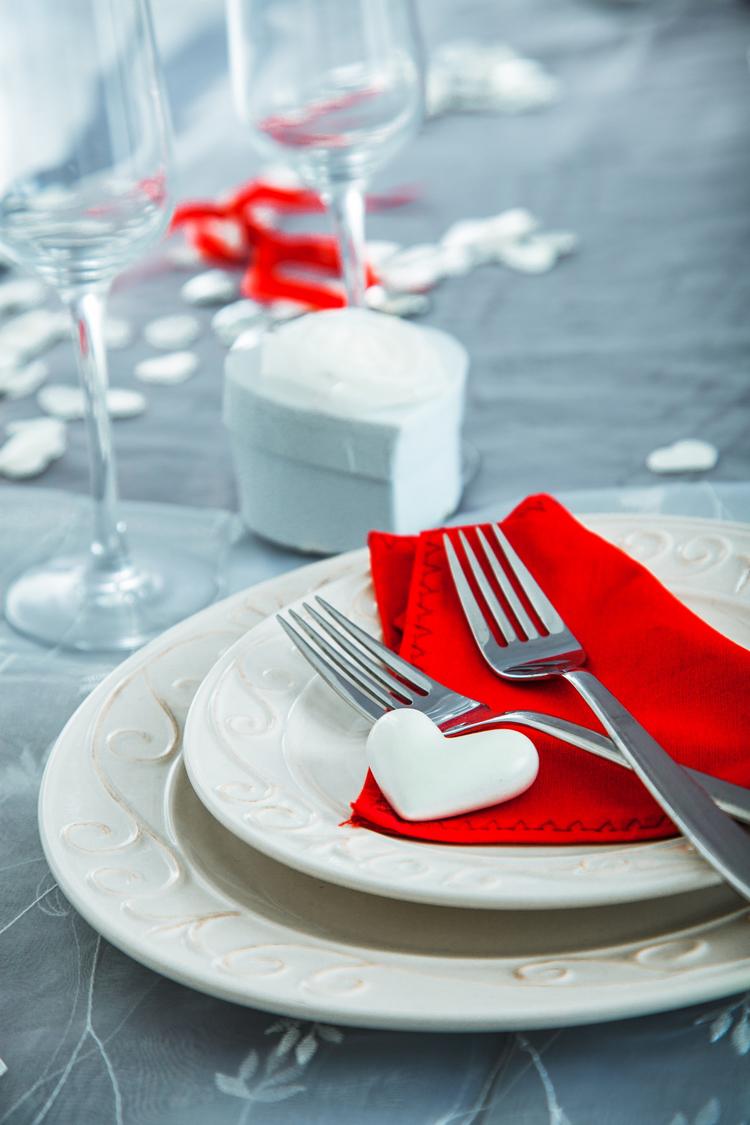 romantic valentines day table setting white red color scheme
