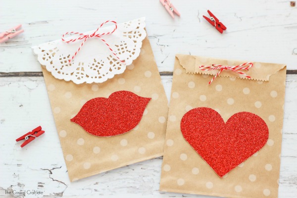 DIY Brown paper Valentine Gift Bags