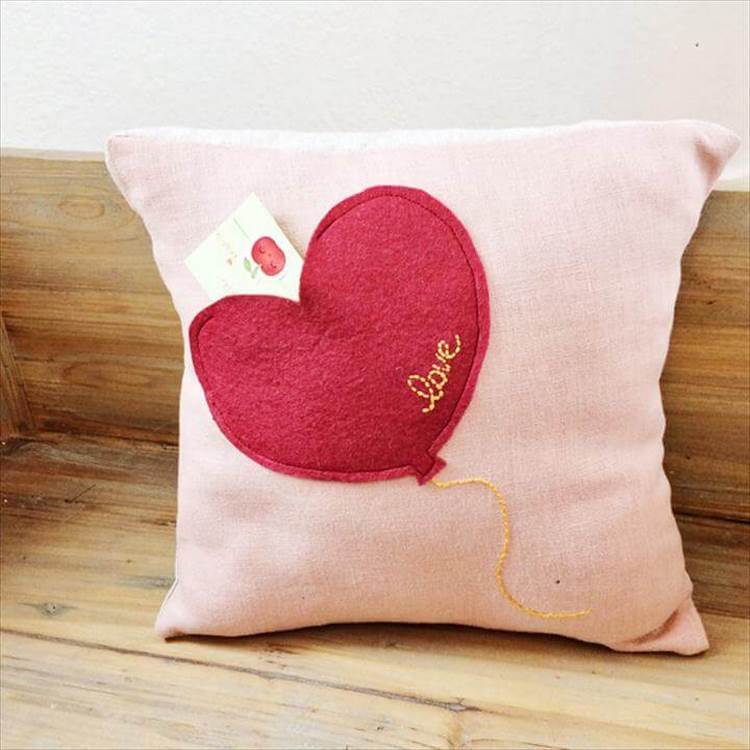 How to make Valentines Day Heart Pocket Pillow