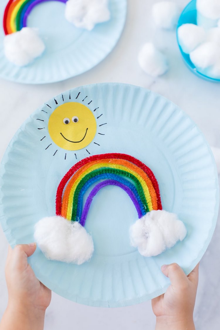 Easy Pipe cleaner rainbow craft idea