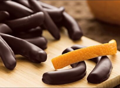 What-is-important-to-know-when-you-make-candied-orange-peels-at-home