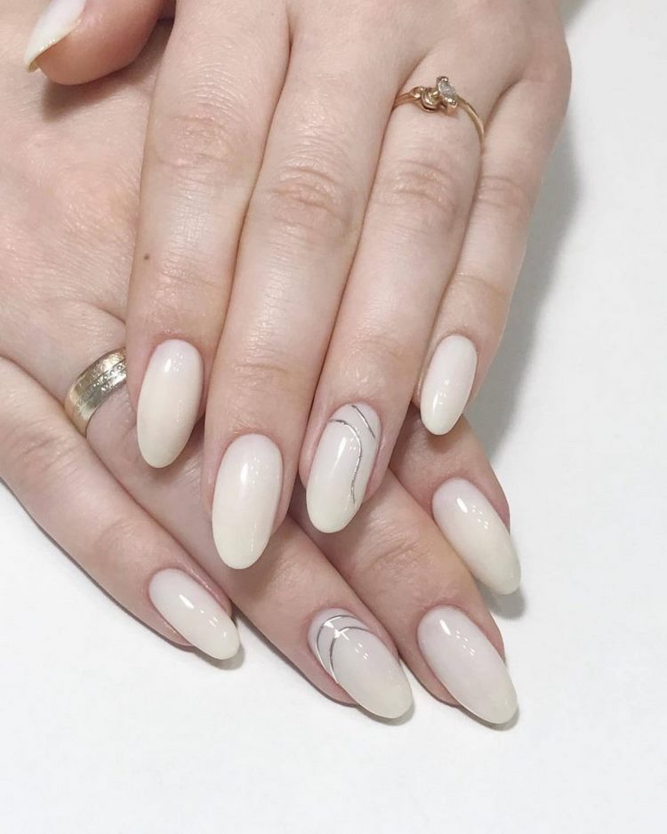 feminine manicure milky nail art ideas