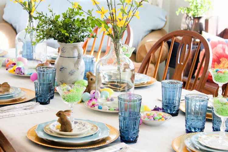Outstanding Easter Tablescape Ideas bright decor