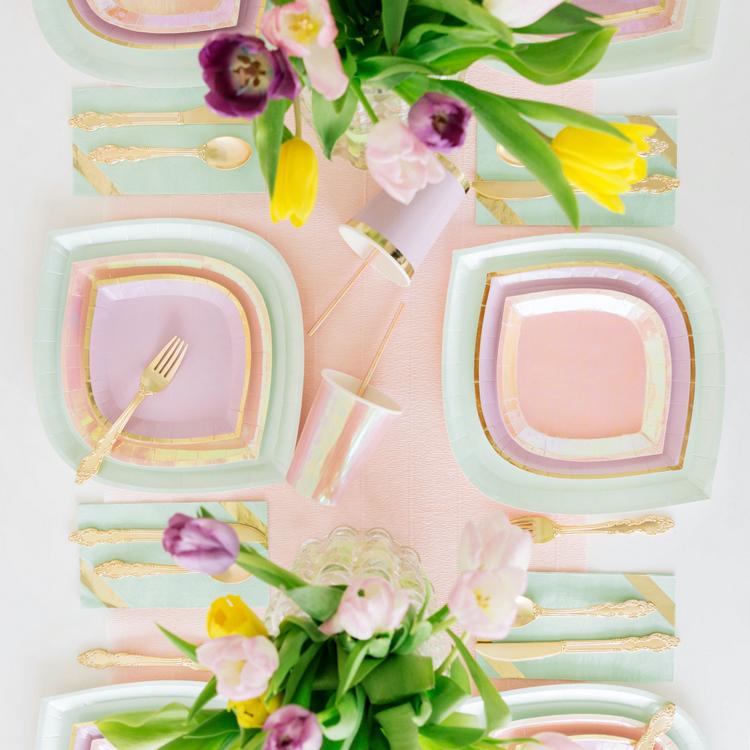 Outstanding Easter Tablescape Ideas pastel colors