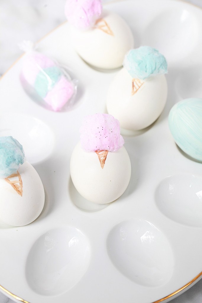Super cute Easter egg decorating ideas cotton candy eggs