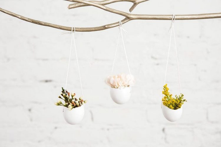 easter home decor ideas hanging egg shell planters