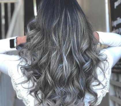 gray-streaks-on-black-hair