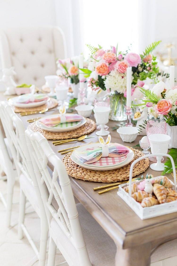 impressive Easter table decor white and pink