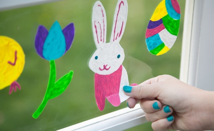 DIY Easter paper craft projects as window decoration