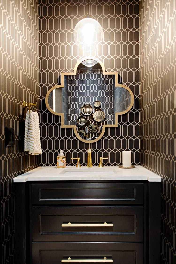 Geometric patterns in Art Deco bathroom