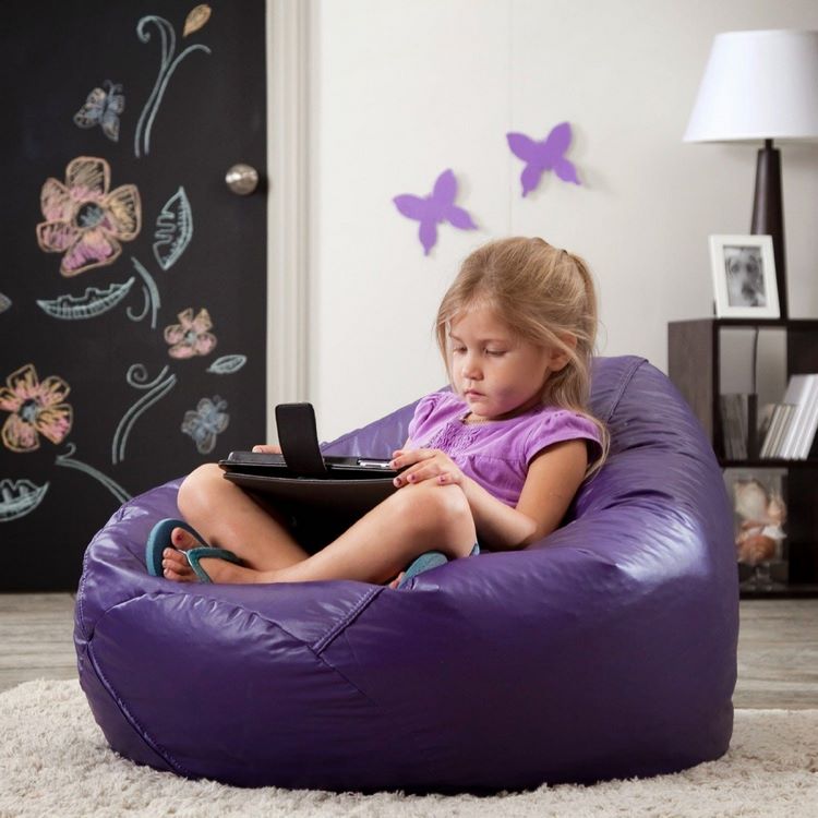 How to choose poufs and bean bags for children