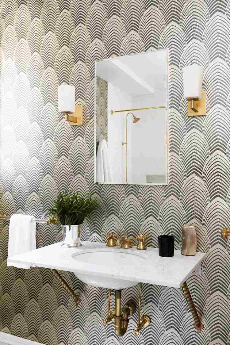 wall finish bathroom decor ideas