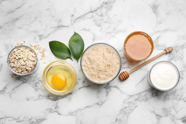 DIY face mask recipes with natural ingredients