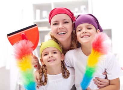 Cleaning-with-children-12-secrets-how-to-involve-kids-in-house-chores