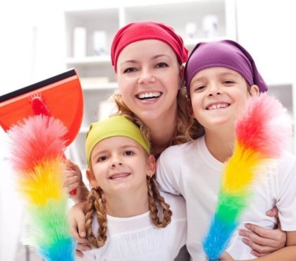 Cleaning-with-children-12-secrets-how-to-involve-kids-in-house-chores
