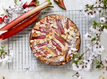 Rhubarb-cake-recipe-5-incredibly-delicious-dessert-ideas