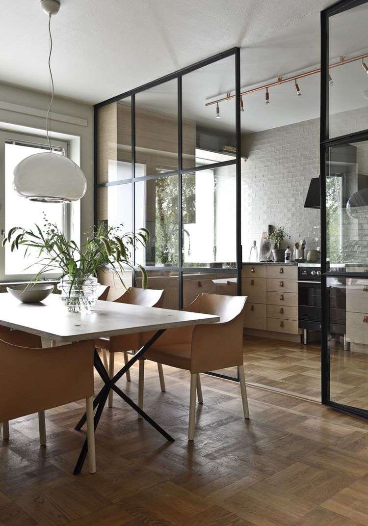 glass partition walls in interior design
