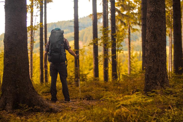 hiking activities nature gifts for men