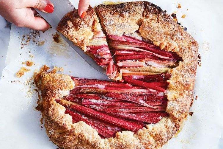 rhubarb almond galette recipe