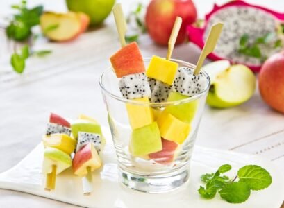 10-Fruit-Kabob-Recipes-Healthy-Summer-Snack-For-Kids-and-Adults