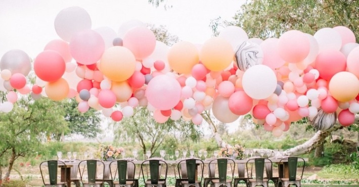 Balloon-Wedding-Decoration-Ideas-to-Create-a-Festive-Atmosphere