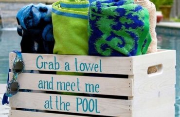 Pool-Towel-Storage-Ideas-How-to-Choose-the-Best-Outdoor-Towel-Rack