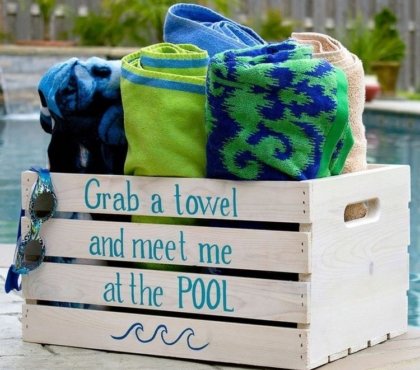 Pool-Towel-Storage-Ideas-How-to-Choose-the-Best-Outdoor-Towel-Rack