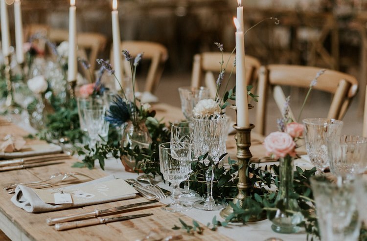 chic and elegant rustic wedding table decorations