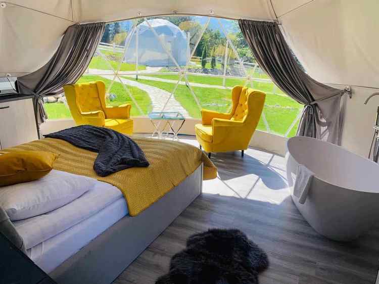 glamping holidays and luxury camping benefits