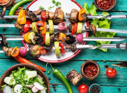 grilled-vegetables-skewers-kebab-vegan-recipes