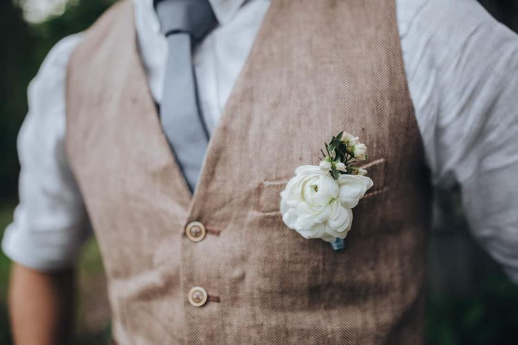 groom outfit ideas for rustic wedding