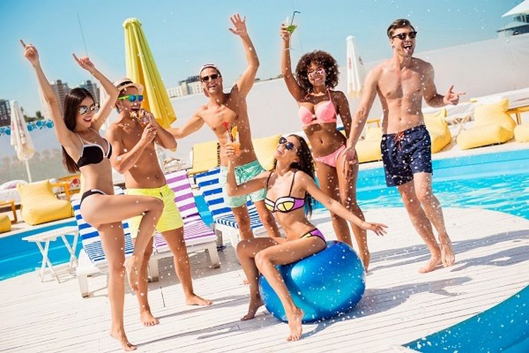 pool party ideas for teenagers