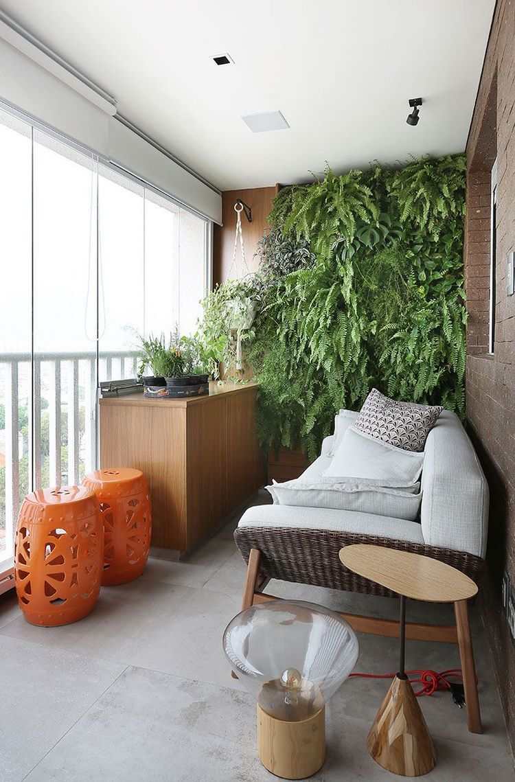 small balcony decorating ideas green living wall
