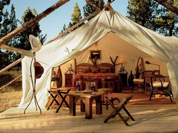 what is glamping vacation trend