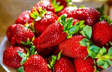 12-No-Bake-Strawberry-Dessert-Ideas-Quick-and-Easy-Summer-Recipes