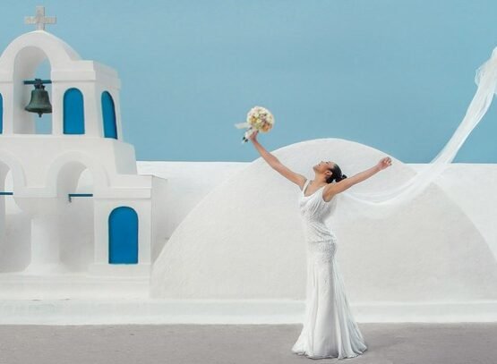 Greek-Wedding-Theme-Ideas-for-an-Unforgettable-Summer-Celebration-of-Love