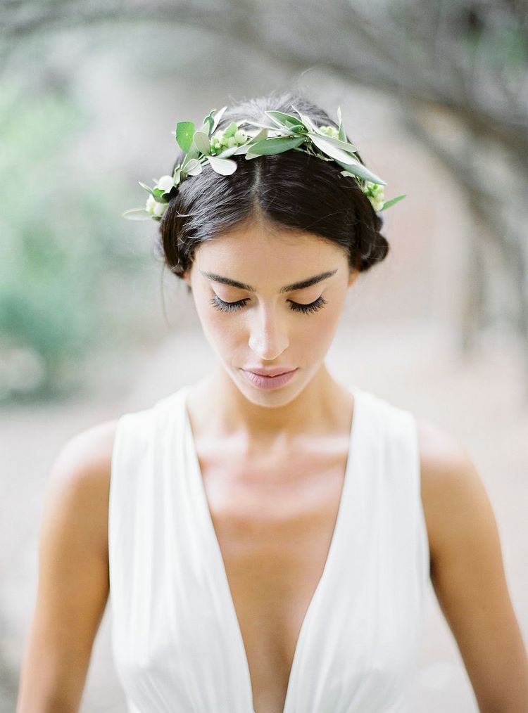 Greek style wedding ideas bridal outfit hairstyle
