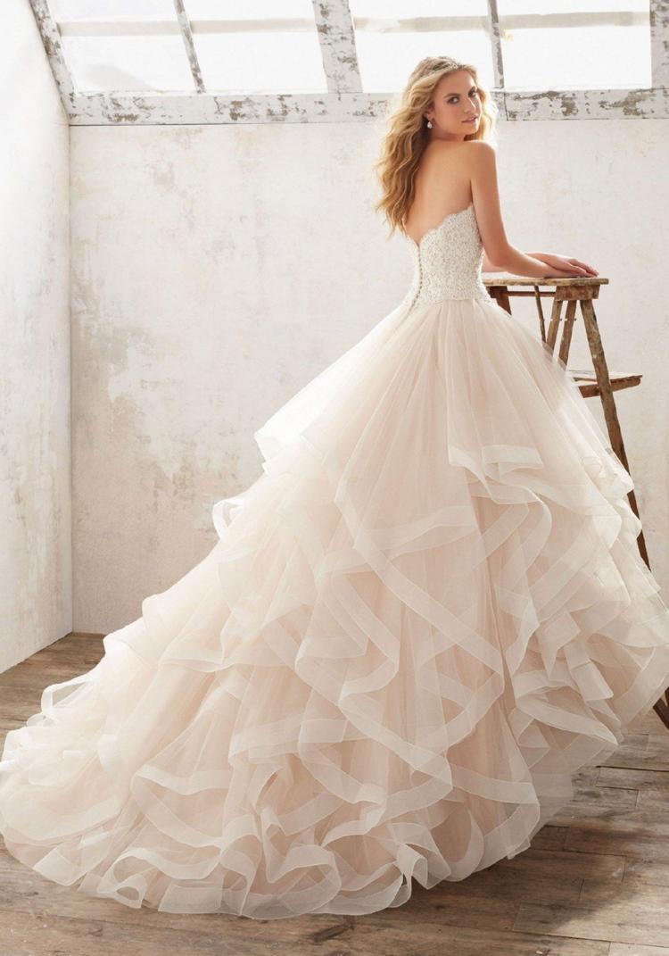 beautiful romantic princess style wedding dress